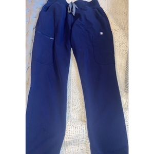 Womens scrub bottoms.